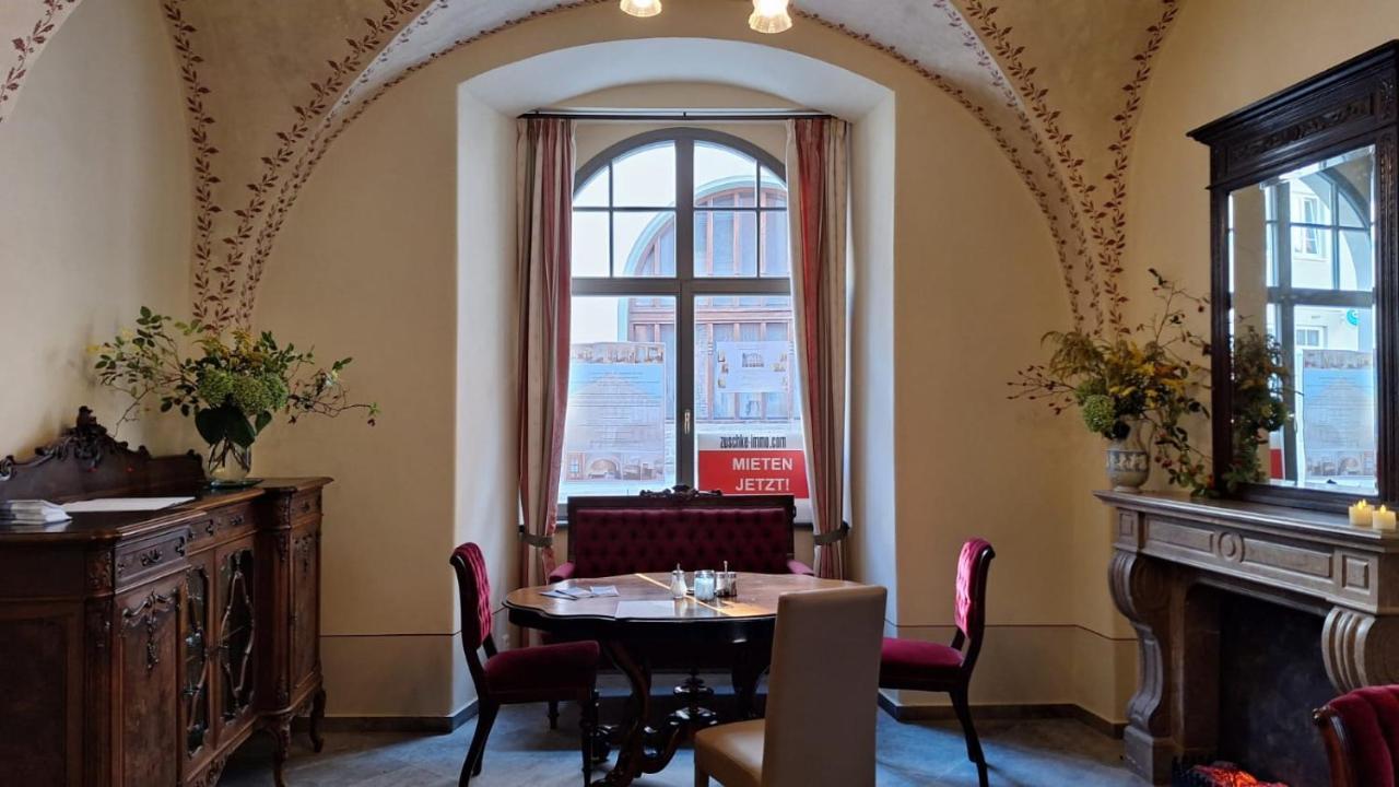 Stadtpalais Familien-Suite 4 Zimmer Mit Galerie Maximal 6 Personen バウツェン エクステリア 写真