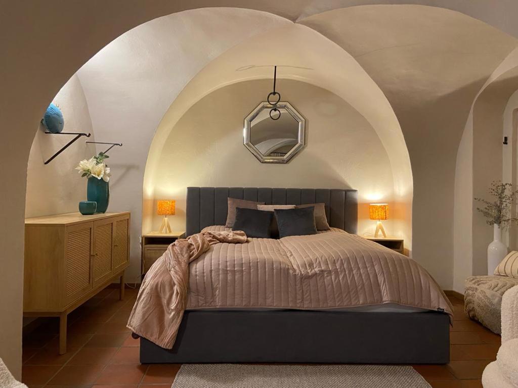 Stadtpalais Familien-Suite 4 Zimmer Mit Galerie Maximal 6 Personen バウツェン エクステリア 写真