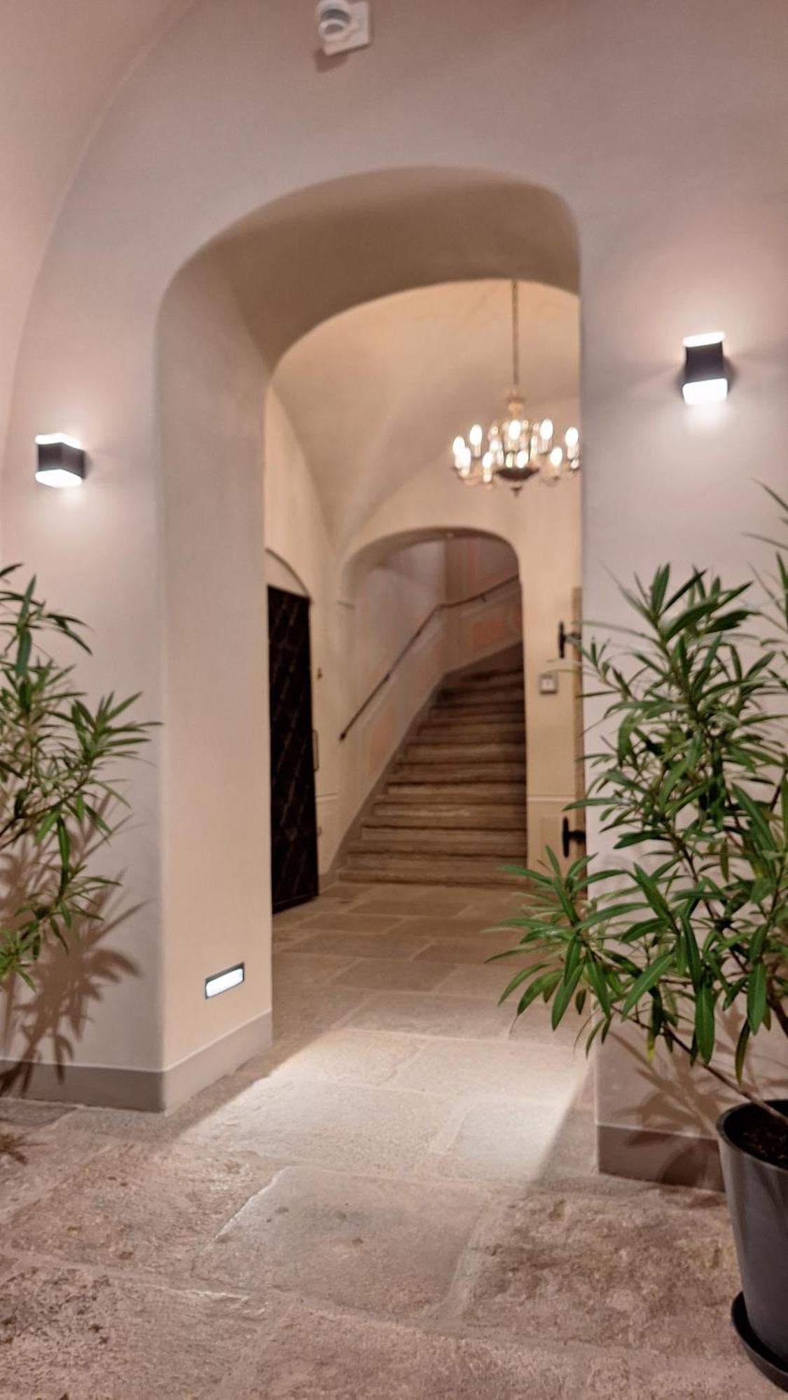 Stadtpalais Familien-Suite 4 Zimmer Mit Galerie Maximal 6 Personen バウツェン エクステリア 写真